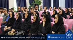 برگزاری دوره آموزشی «مهارت‌های جابجایی، انتقال سالمندان و معلولین و پیشگیری و مراقبت از زخم بستر»